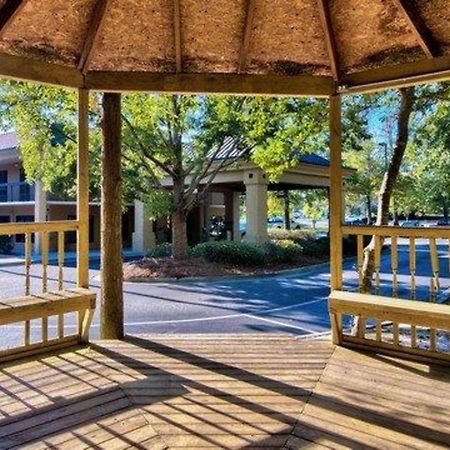 Clarion Inn & Suites Aiken South Екстер'єр фото