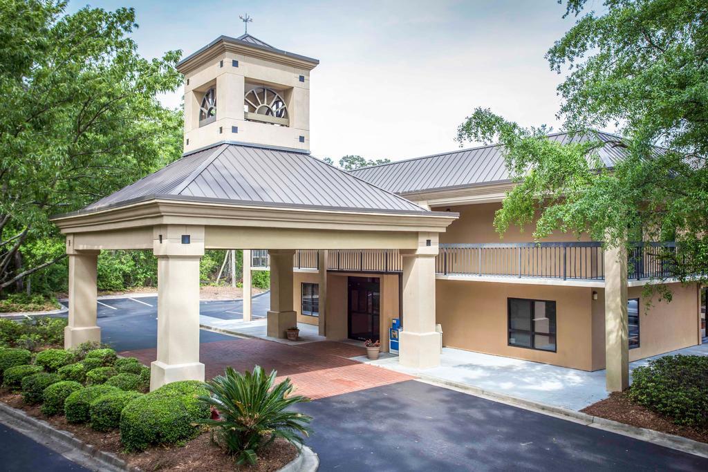 Clarion Inn & Suites Aiken South Екстер'єр фото